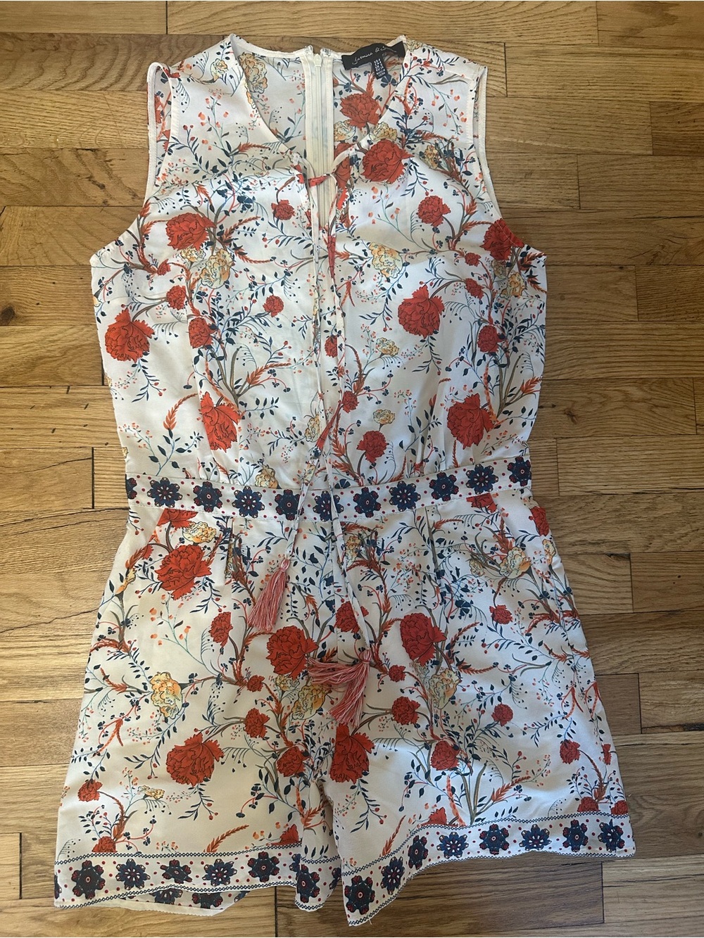 Sleeveless White Floral Bodysuit Romper with Tassel Tie